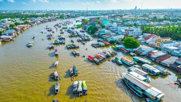 can tho tai dinh vi du lich song nuoc trong chien luoc phat trien